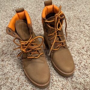 Timberland Women’s Brown Leather Boots